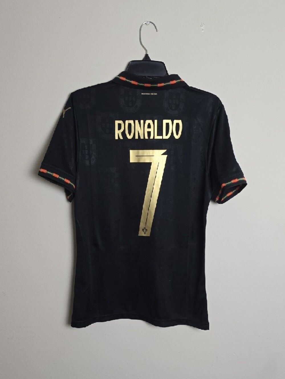 Ronaldo New Portugal Football /Soccer Jersey NWT - Picture 6 of 6